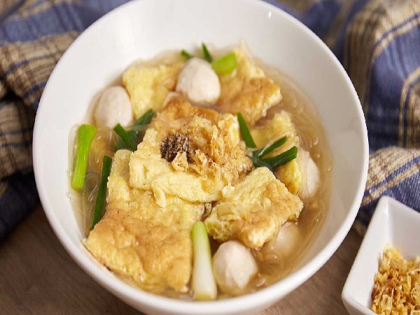ต้มจืดไข่น้ำหมูเด้ง